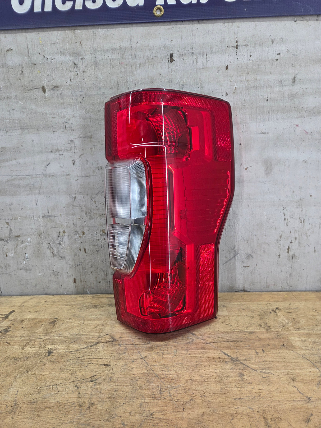 2020-2022 Ford Super Duty Passenger Side Tail Light Halogen LC3B-13B504-AD