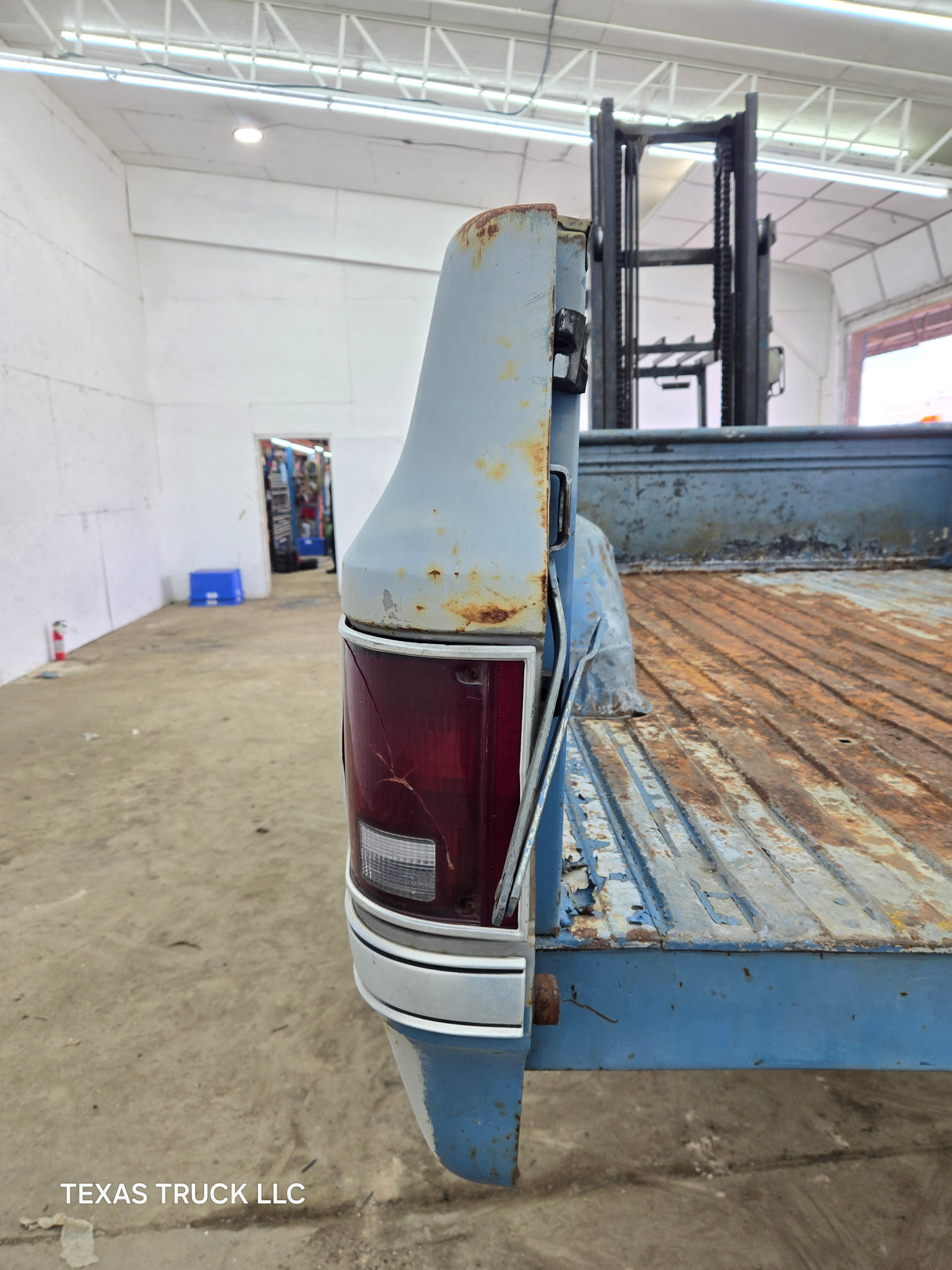 1979-1987 Chevrolet / GMC Square Body 8' Long Bed C10 C15 C20 C25 C35 K10 K15 K20 K25 K35