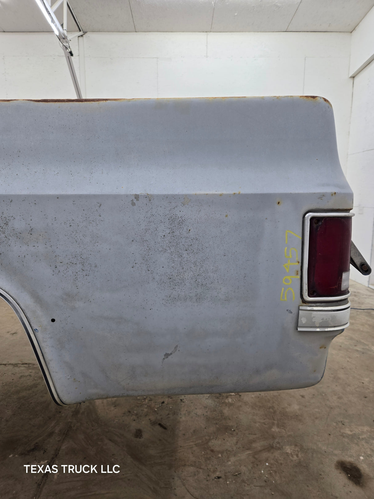 1979-1987 Chevrolet / GMC Square Body 8' Long Bed C10 C15 C20 C25 C35 K10 K15 K20 K25 K35