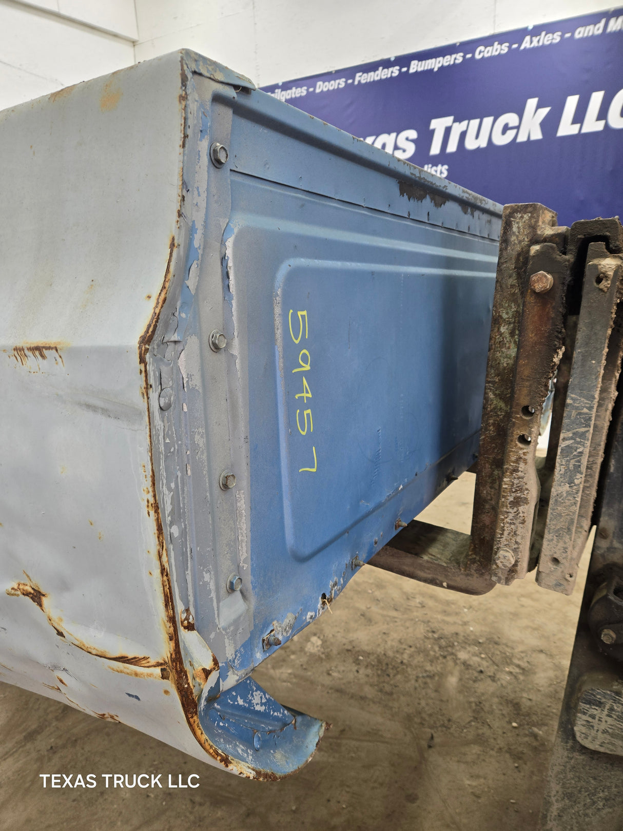 1979-1987 Chevrolet / GMC Square Body 8' Long Bed C10 C15 C20 C25 C35 K10 K15 K20 K25 K35