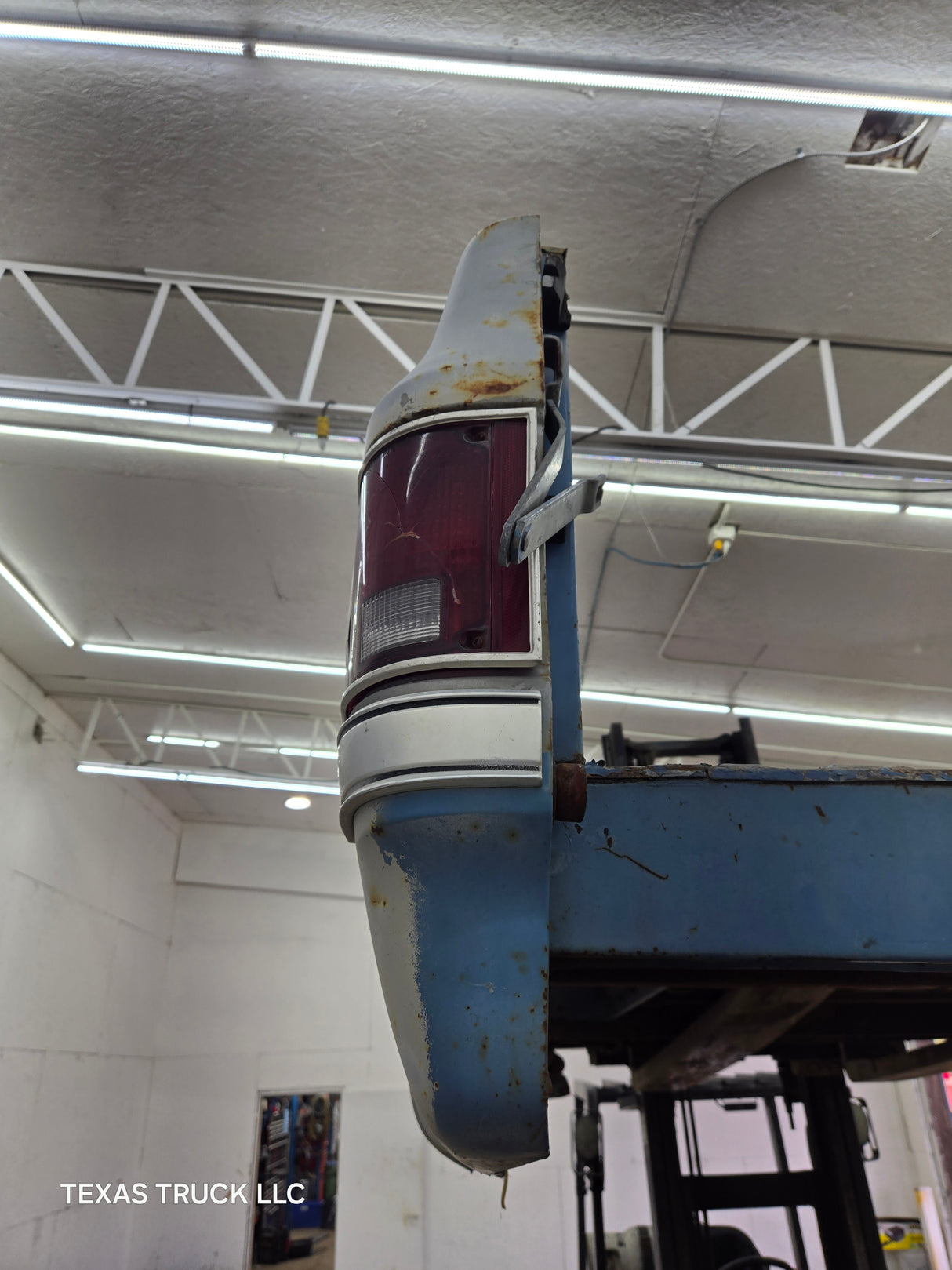 1979-1987 Chevrolet / GMC Square Body 8' Long Bed C10 C15 C20 C25 C35 K10 K15 K20 K25 K35