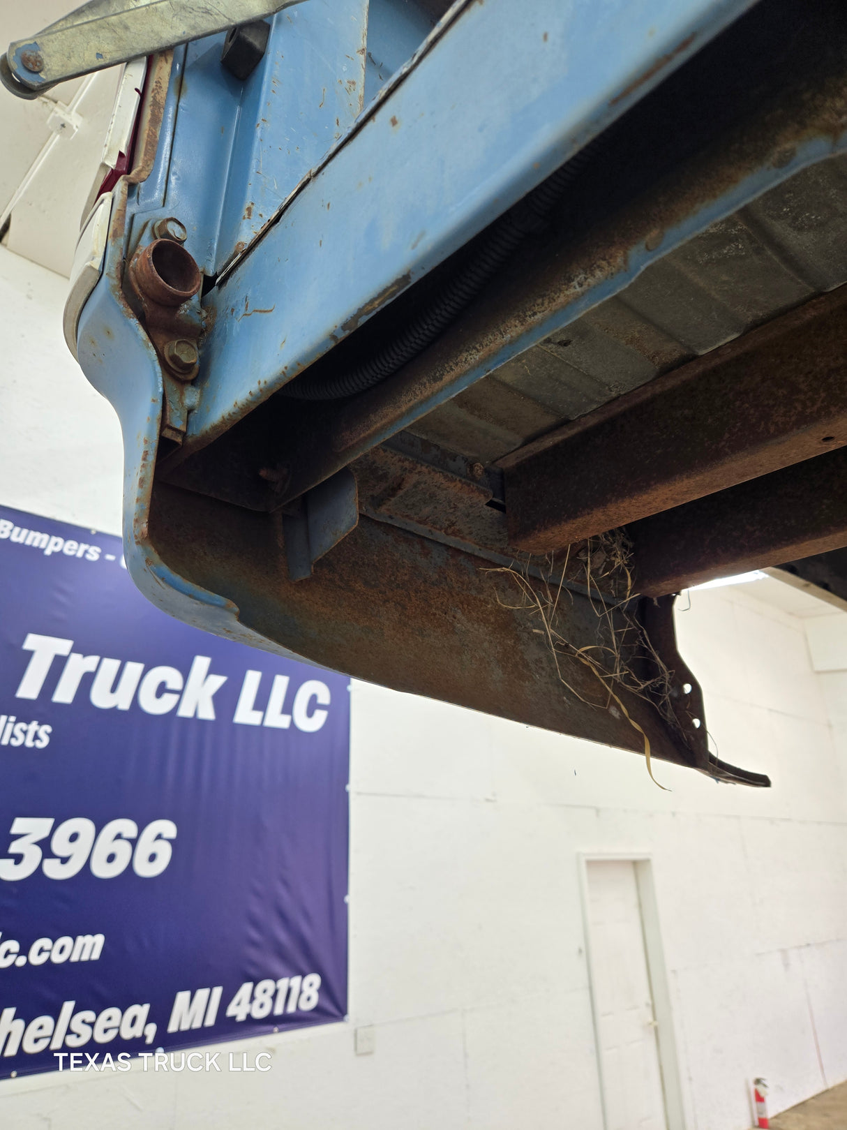 1979-1987 Chevrolet / GMC Square Body 8' Long Bed C10 C15 C20 C25 C35 K10 K15 K20 K25 K35