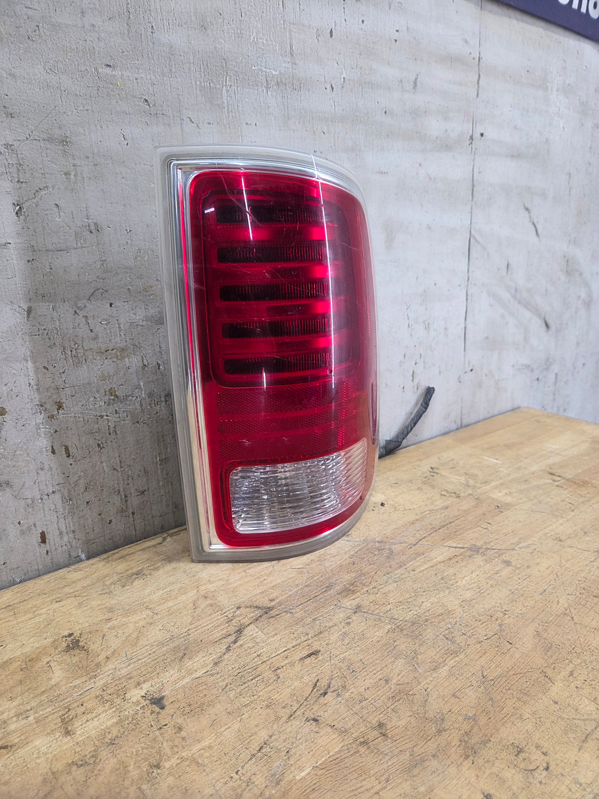 2013-2018 Dodge Ram 4th Gen 1500 2500 3500 RH  Passenger Side Tail Light