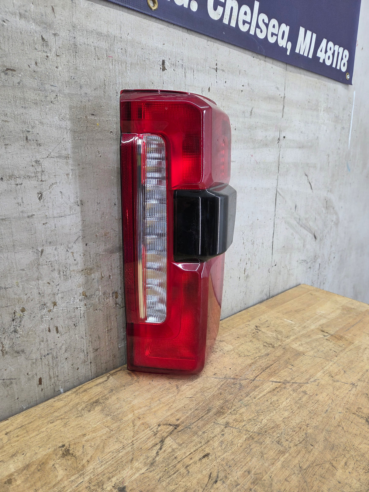 2023-2026 Ford Super Duty Passenger Side Tail Light W/Bliss PC3B-13B504-BJ F250 F350 F450