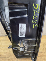 2019-2026 GMC Sierra Passenger Side Halogen Tail Light 85105349
