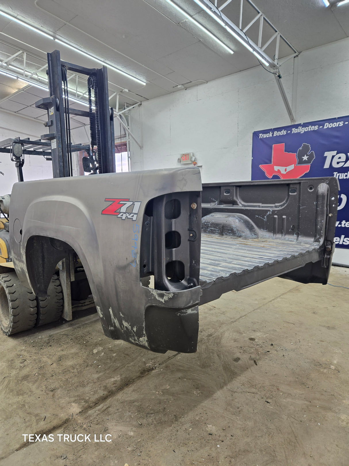 2007-2013 GMC Sierra 1500 5' 8" Short Truck Bed
