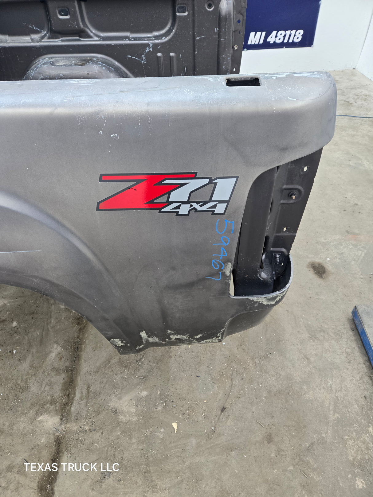 2007-2013 GMC Sierra 1500 5' 8" Short Truck Bed