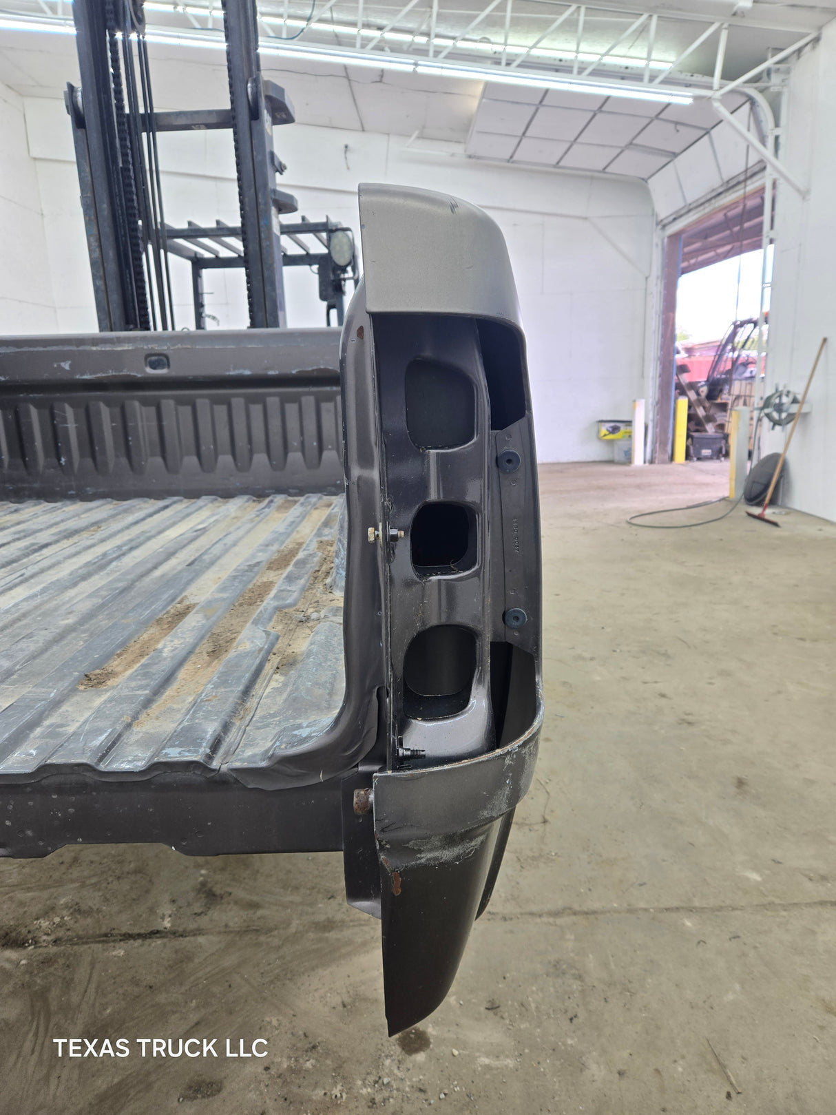2007-2013 GMC Sierra 1500 5' 8" Short Truck Bed