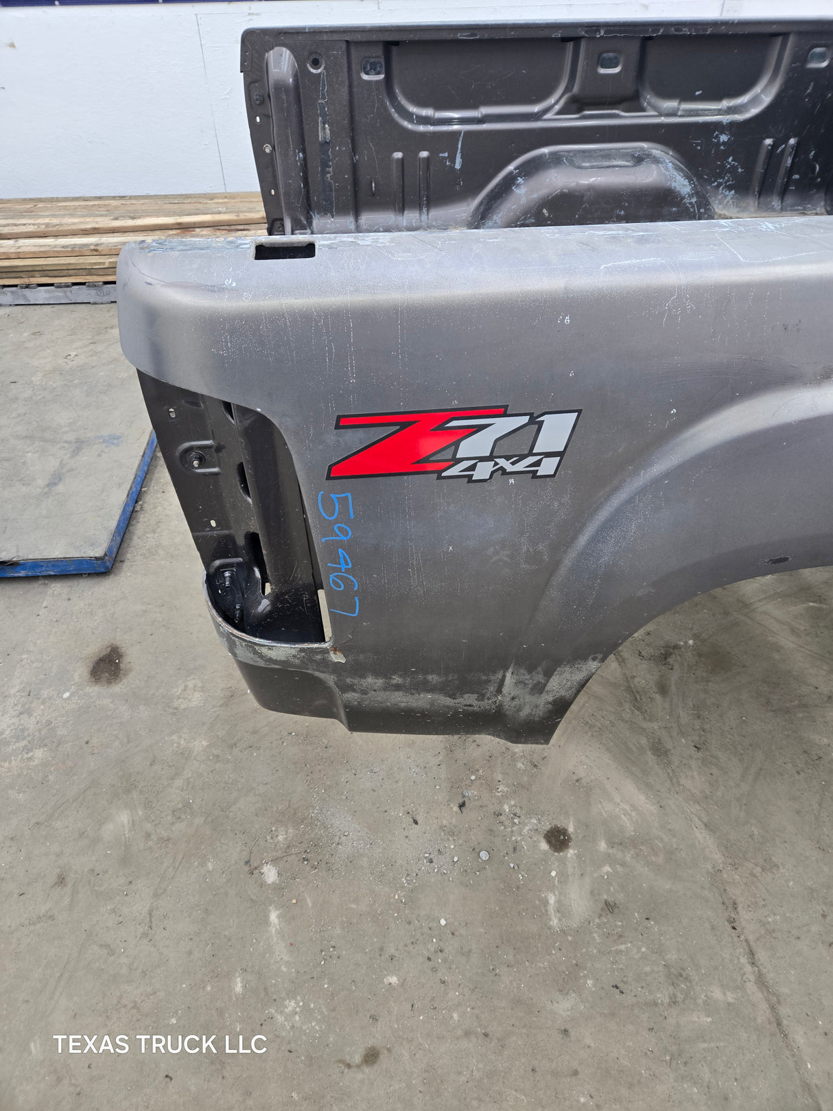 2007-2013 GMC Sierra 1500 5' 8" Short Truck Bed