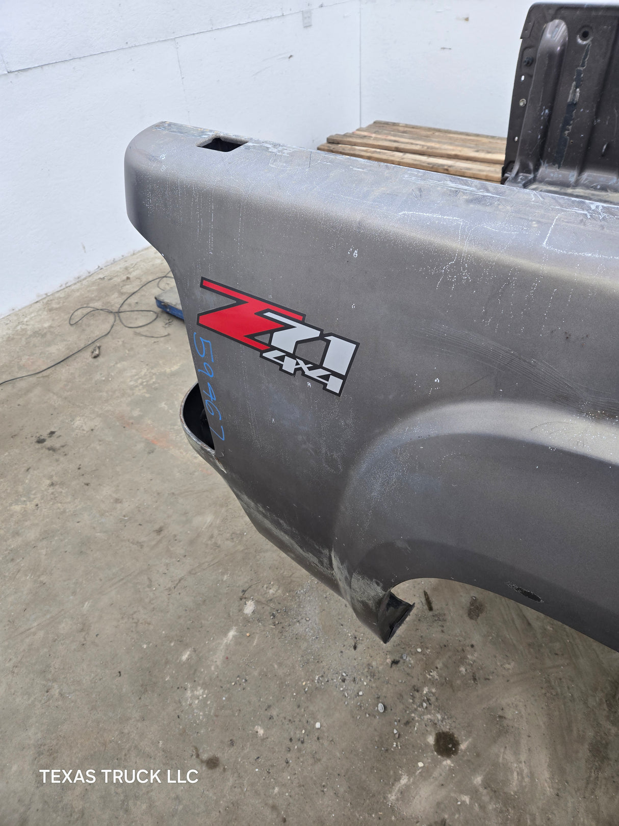 2007-2013 GMC Sierra 1500 5' 8" Short Truck Bed