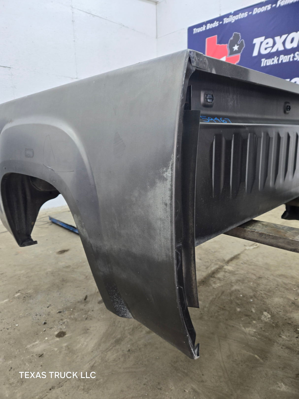 2007-2013 GMC Sierra 1500 5' 8" Short Truck Bed