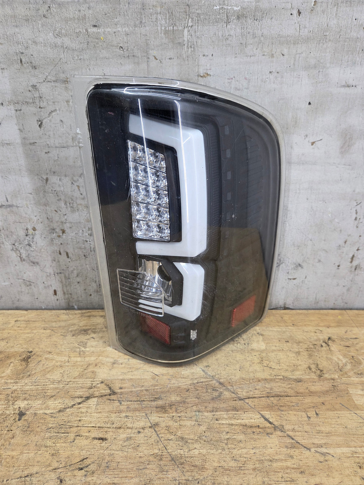 2007-2013 Chevrolet Silverado Passenger Side LED Tail Light