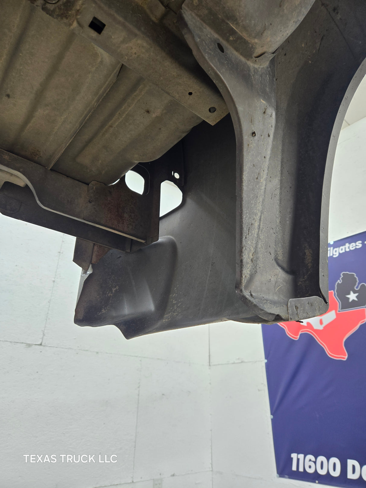 2007-2013 GMC Sierra 1500 5' 8" Short Truck Bed