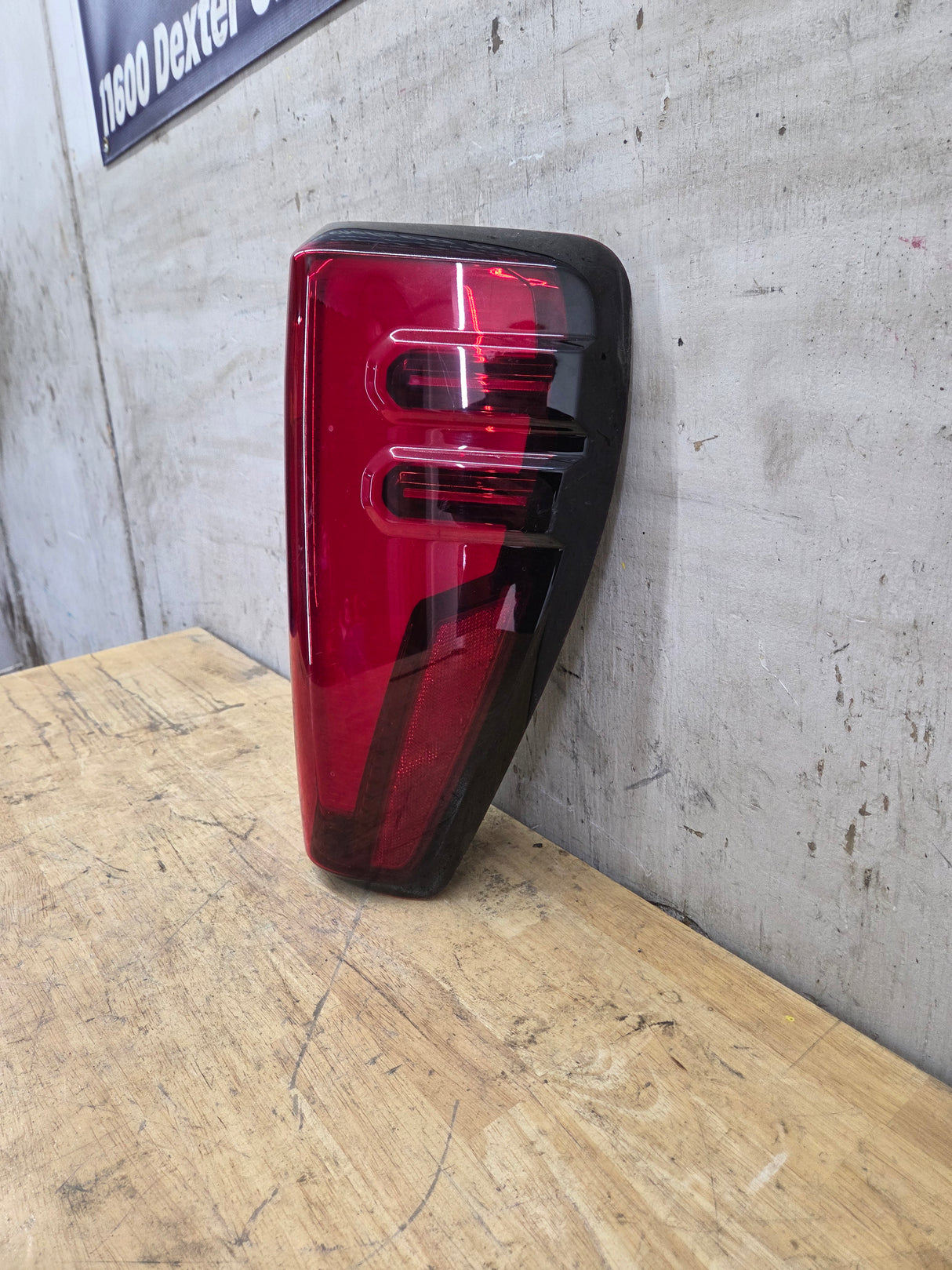2024-2026 GMC Sierra Denali 2500 3500 HD Passenger Side LED Tail Light 86579980
