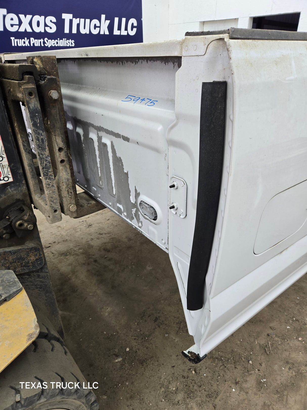 2017-2022 Ford Super Duty F350 F450 F550 8' Dually Bed - Oxford White