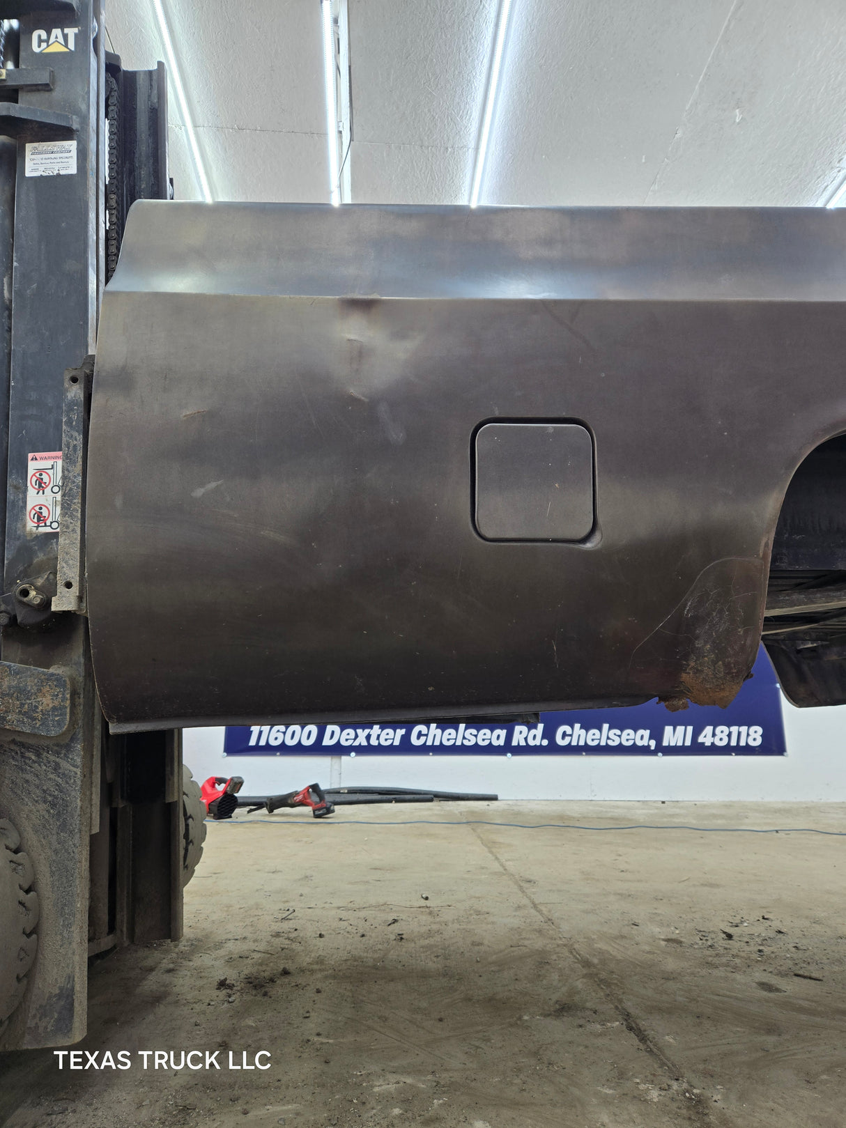 1979-1987 Chevrolet / GMC Square Body 8' Long Bed C10 C15 C20 C25 C35 K10 K15 K20 K25 K35