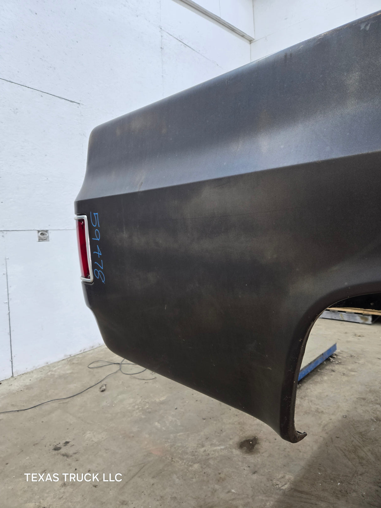 1979-1987 Chevrolet / GMC Square Body 8' Long Bed C10 C15 C20 C25 C35 K10 K15 K20 K25 K35