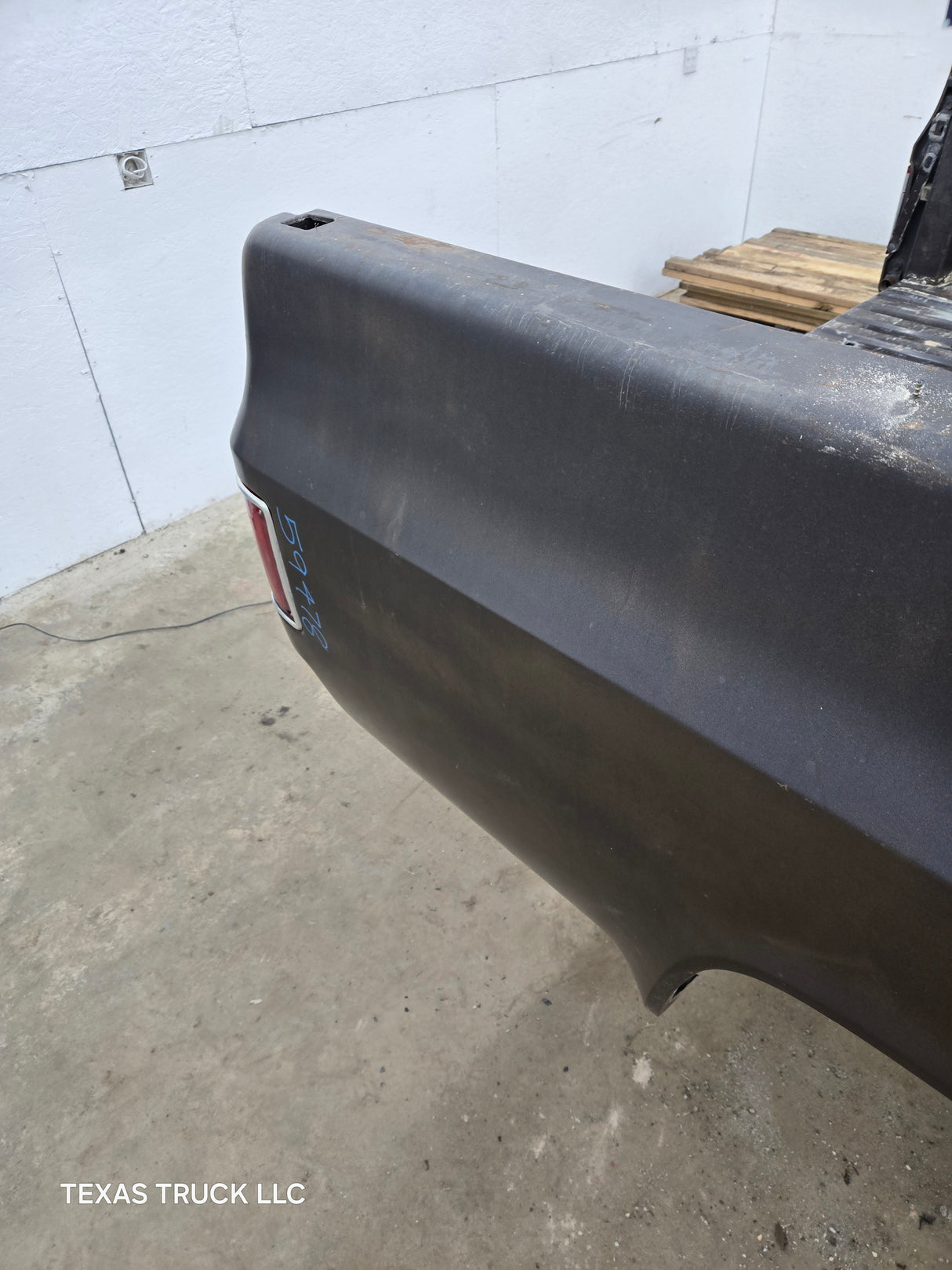 1979-1987 Chevrolet / GMC Square Body 8' Long Bed C10 C15 C20 C25 C35 K10 K15 K20 K25 K35