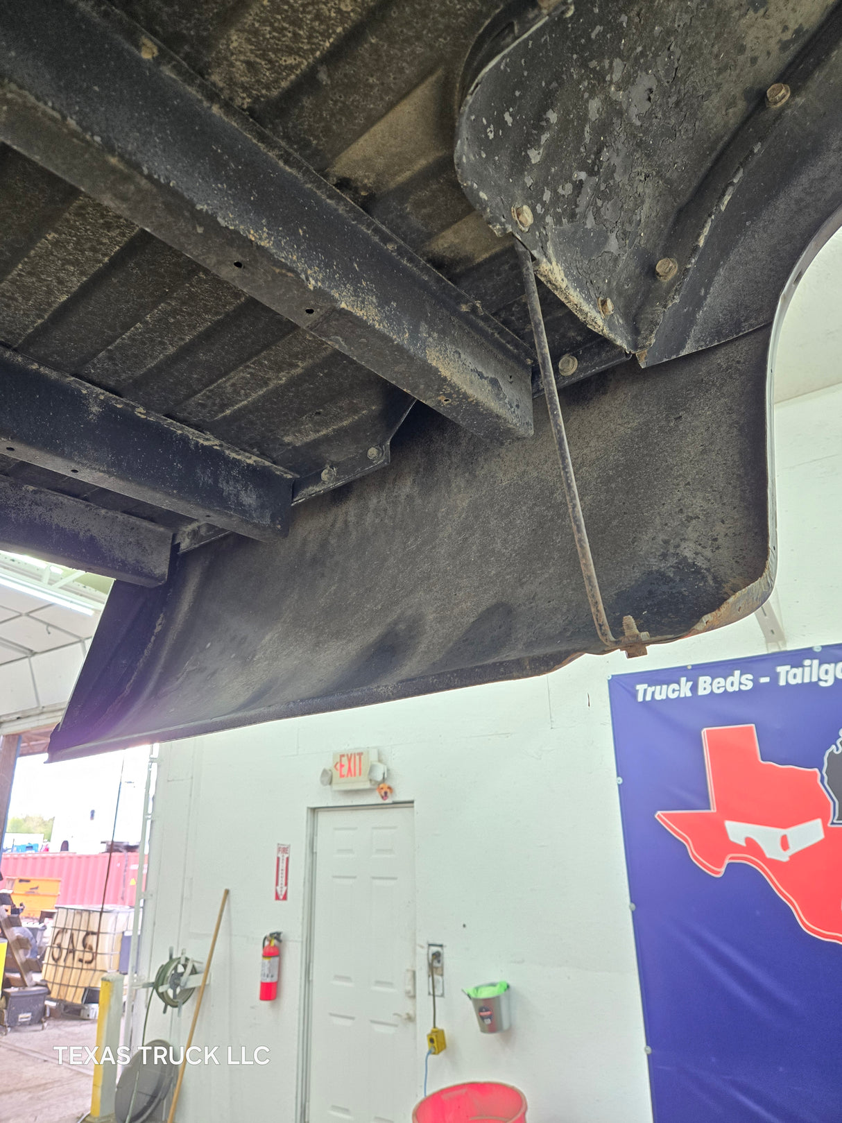 1979-1987 Chevrolet / GMC Square Body 8' Long Bed C10 C15 C20 C25 C35 K10 K15 K20 K25 K35