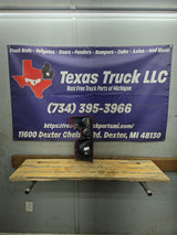 2019-2026 Chevy Silverado Passenger Side Halogen Tail Light 85161937