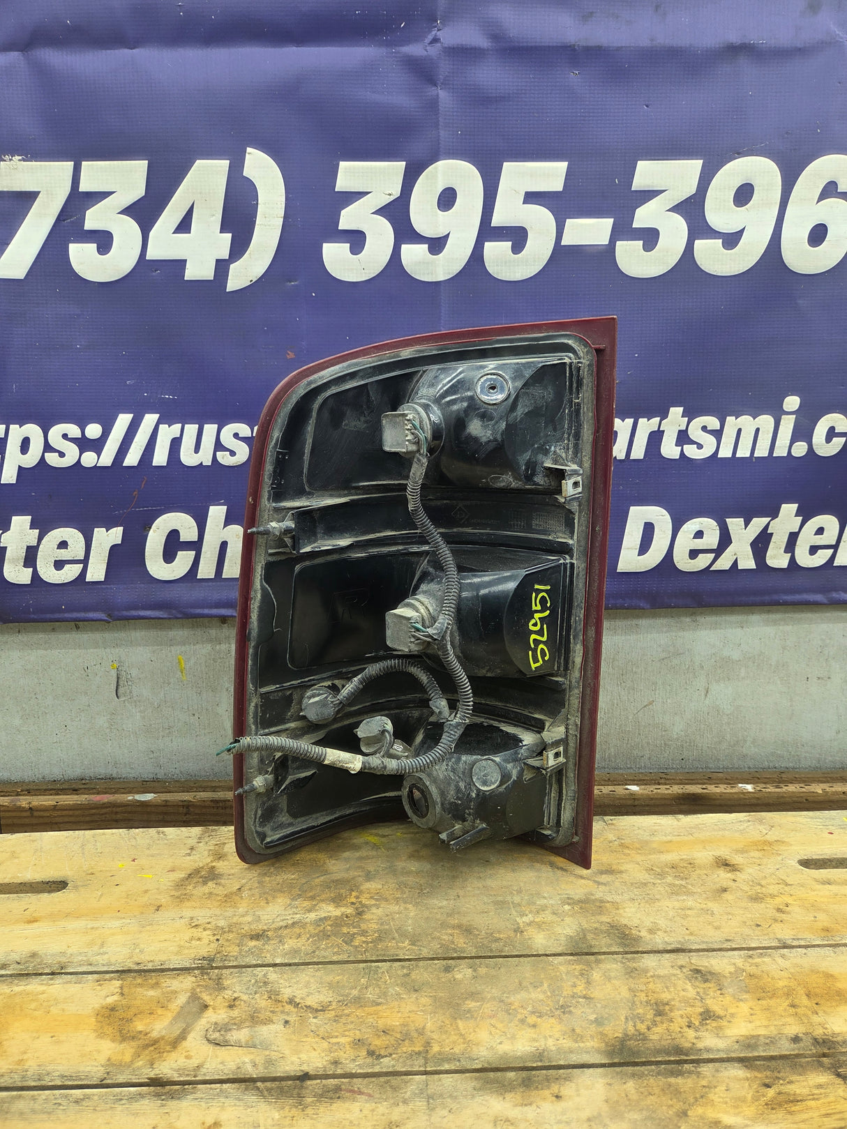 2007-2013 GMC Sierra Passenger Side Tail Light
