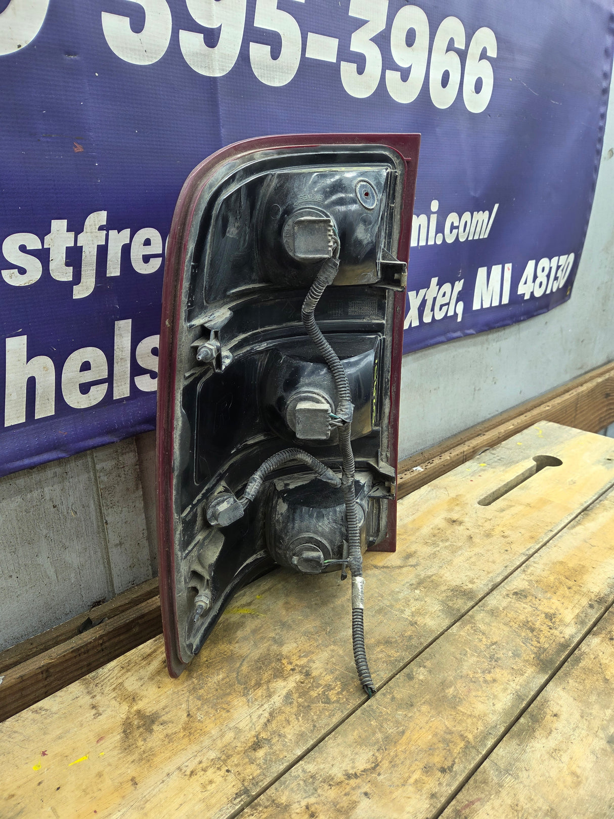 2007-2013 GMC Sierra Passenger Side Tail Light