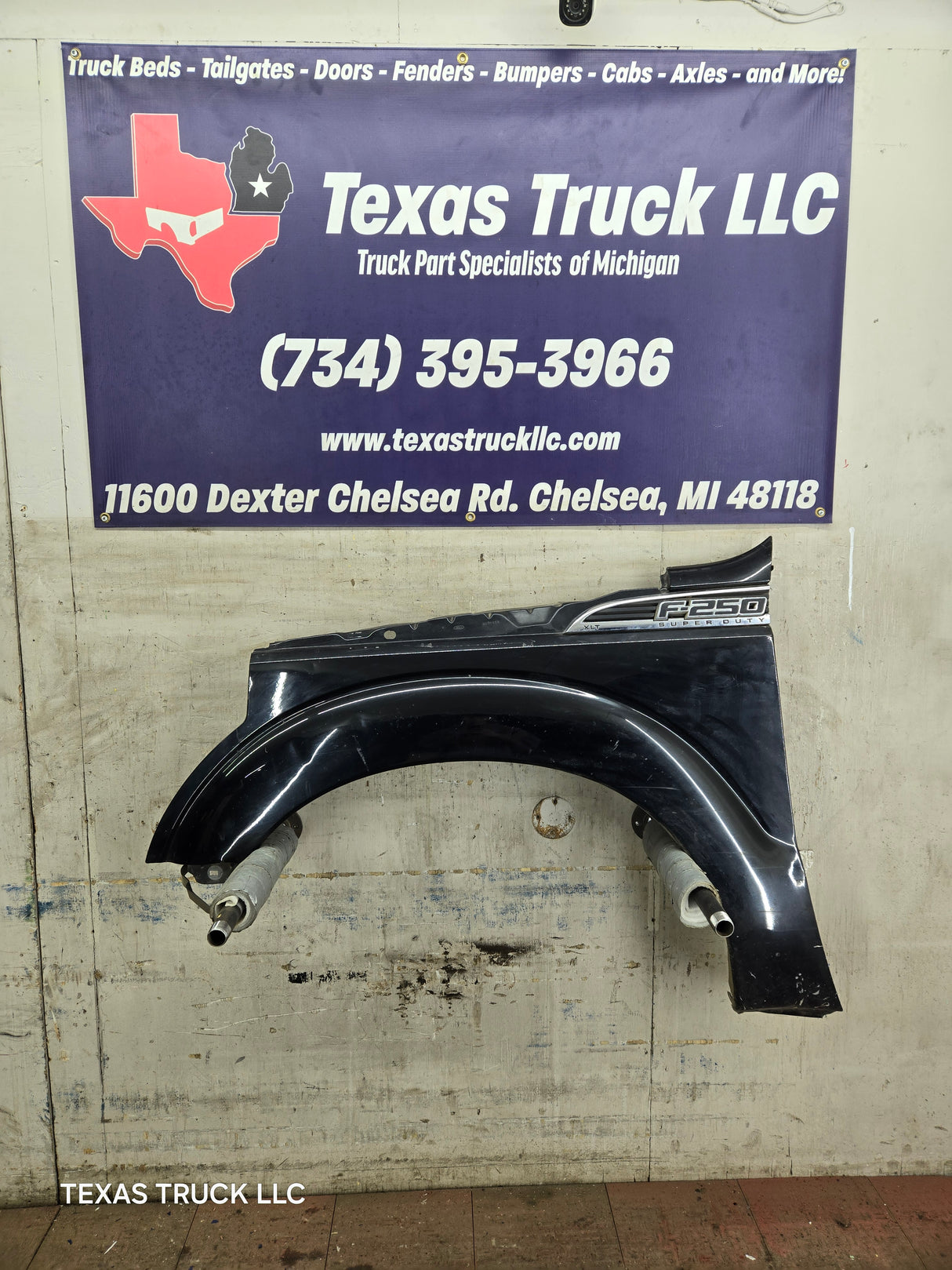 2011-2016 Ford Super Duty F250 F350 LH Driver Side Front Fender