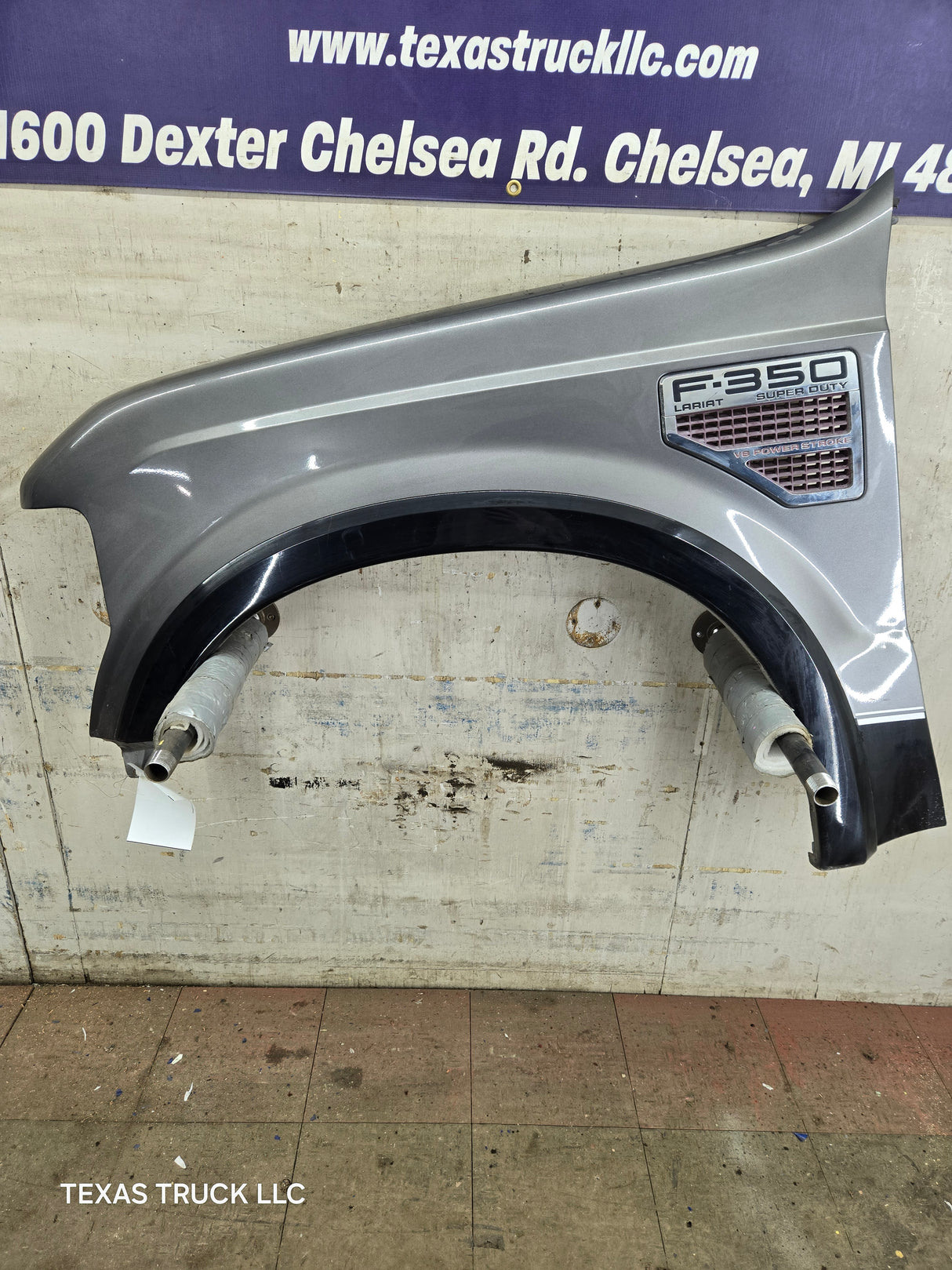 2008-2010 Ford Super Duty F250 F350 RH Passenger Side Fender - Dark Shadow Gray