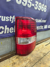 2004-2008 Ford F-150 Passenger Side Tail Light