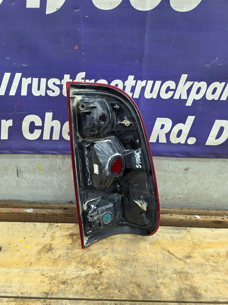 2008-2016 Ford Super Duty Driver Side Tail Light F250 F350 F450 F550