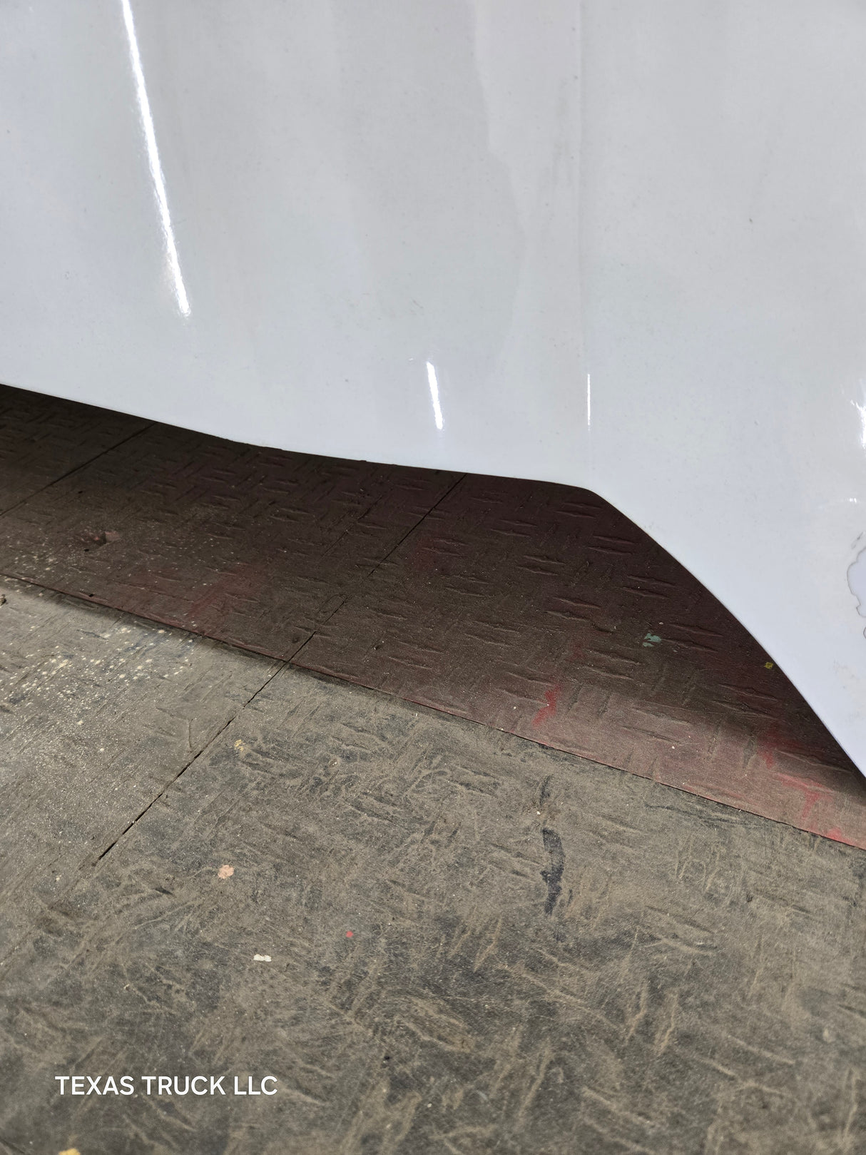 2011-2016 Ford Super Duty Hood F250 F350 F450 F550 - Oxford White