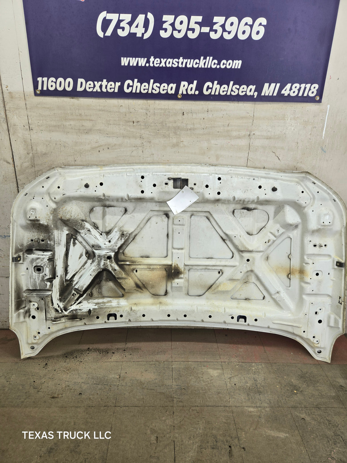 2011-2016 Ford Super Duty Hood F250 F350 F450 F550 - Oxford White
