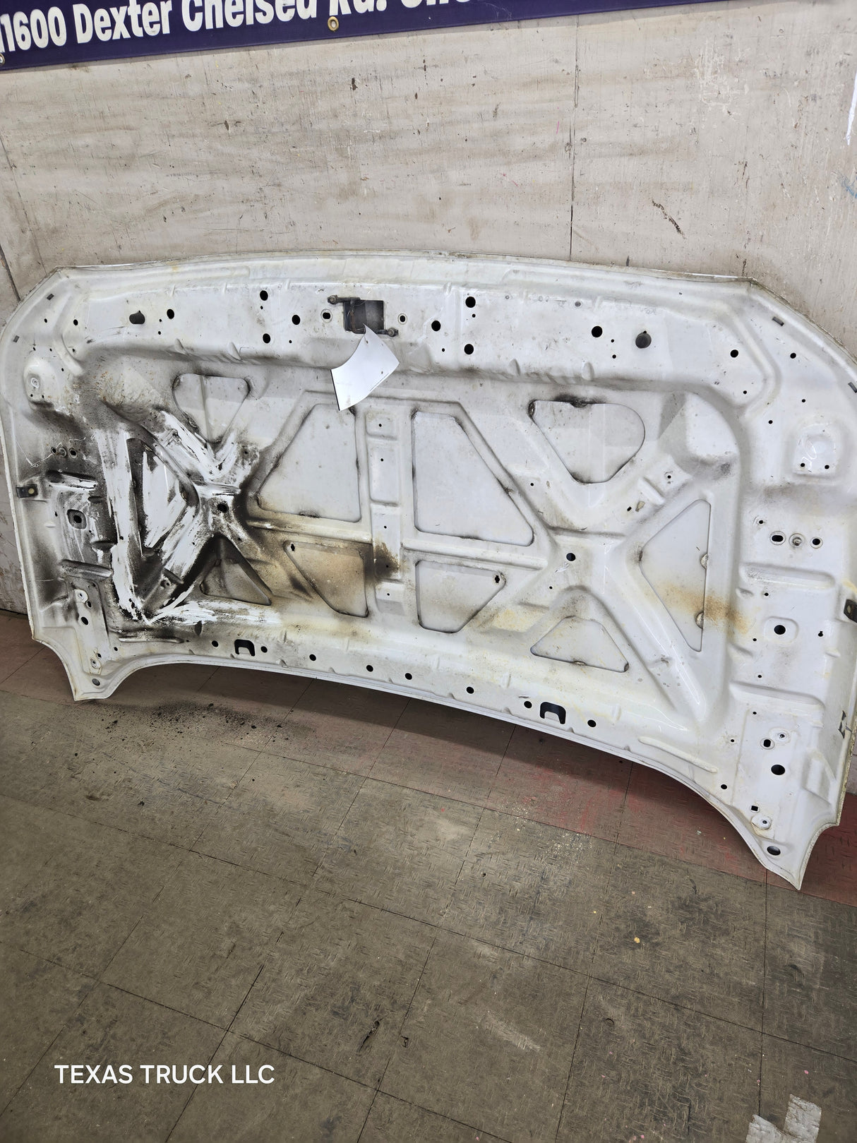 2011-2016 Ford Super Duty Hood F250 F350 F450 F550 - Oxford White