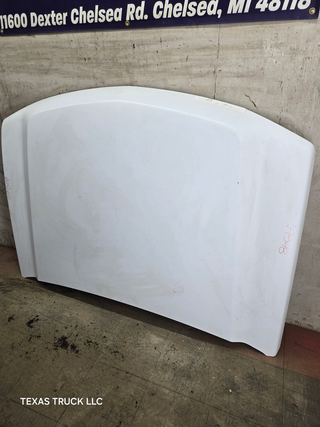 2003-2006 Chevrolet Silverado 2500 3500 Cateye HD Hood OEM