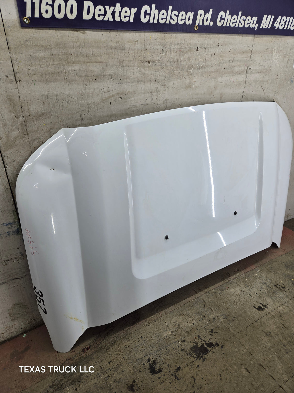 2011-2016 Ford Super Duty Hood F250 F350 F450 F550 - Oxford White