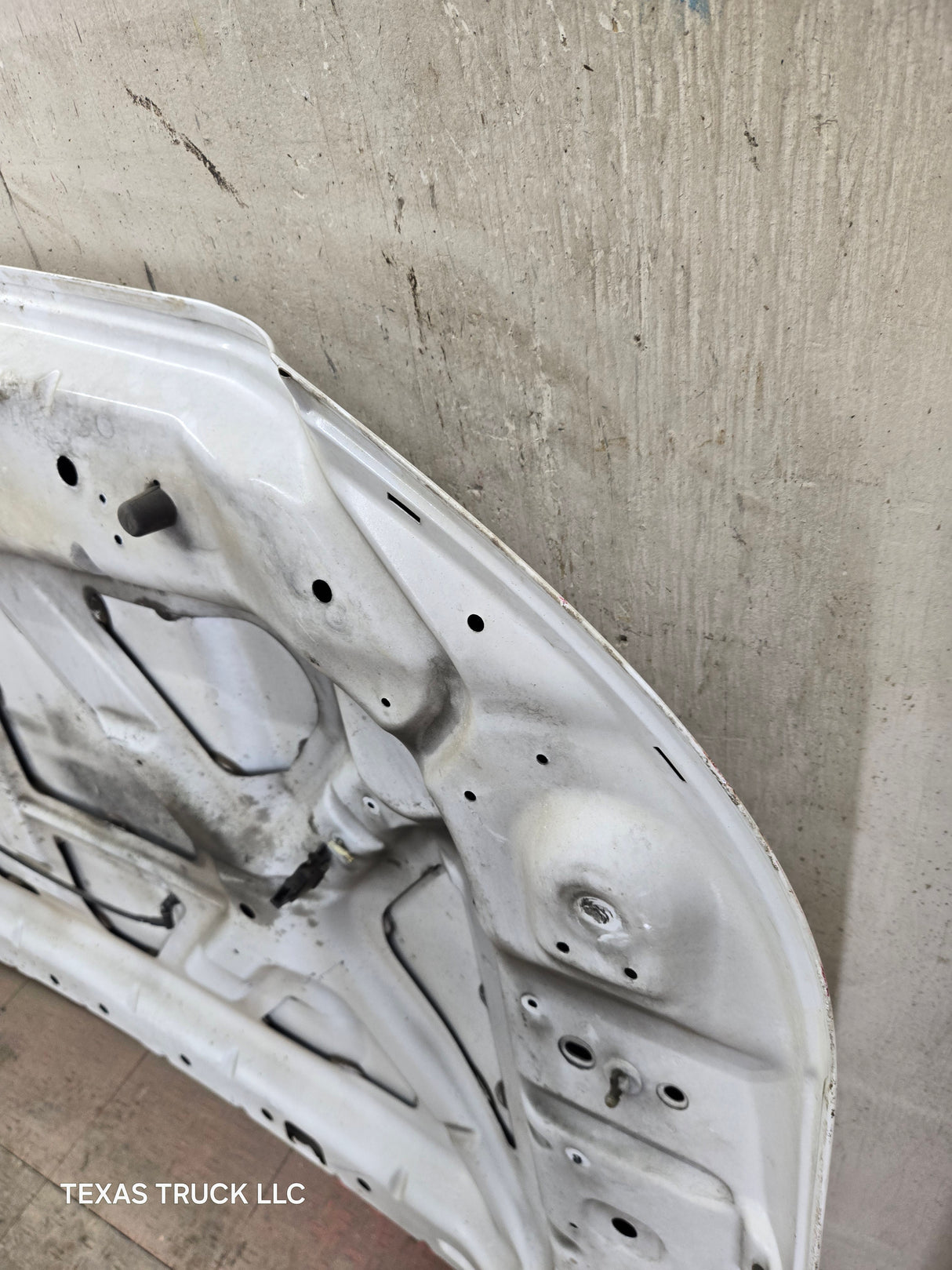 2011-2016 Ford Super Duty Hood F250 F350 F450 F550 - Oxford White