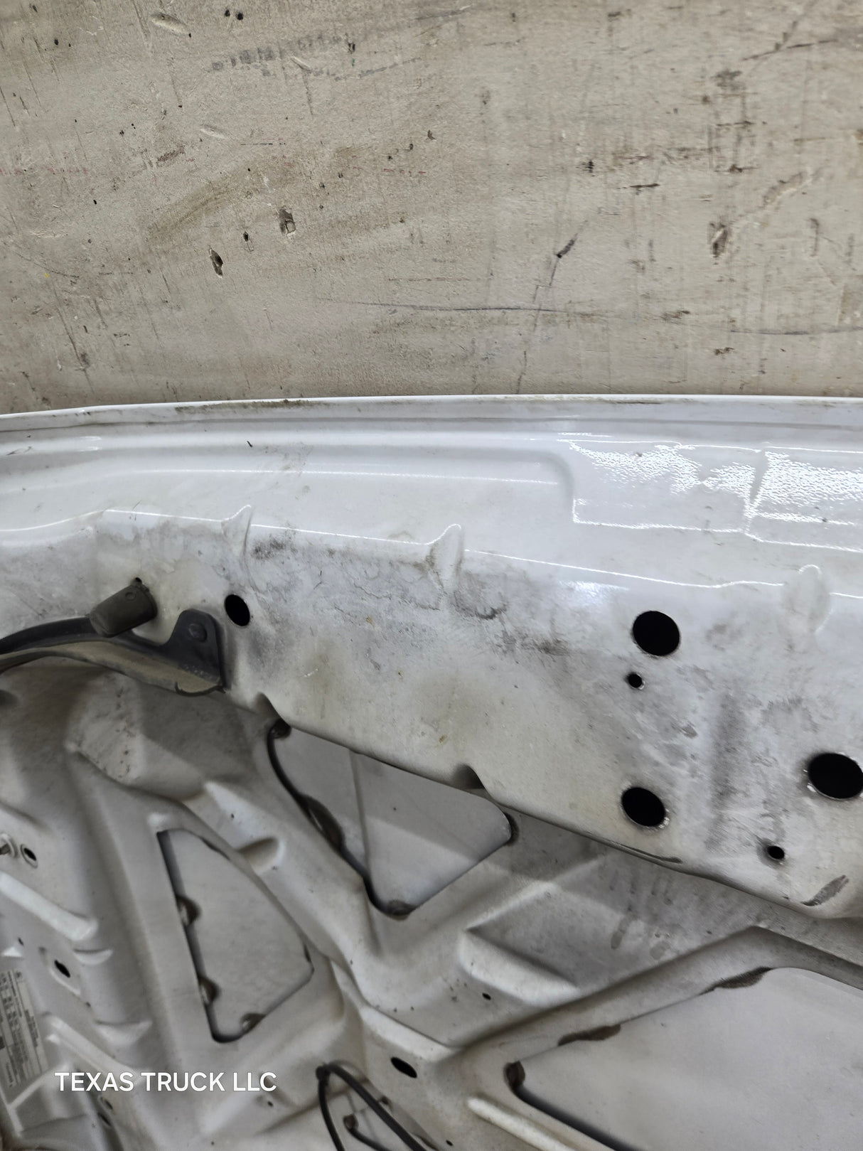 2011-2016 Ford Super Duty Hood F250 F350 F450 F550 - Oxford White