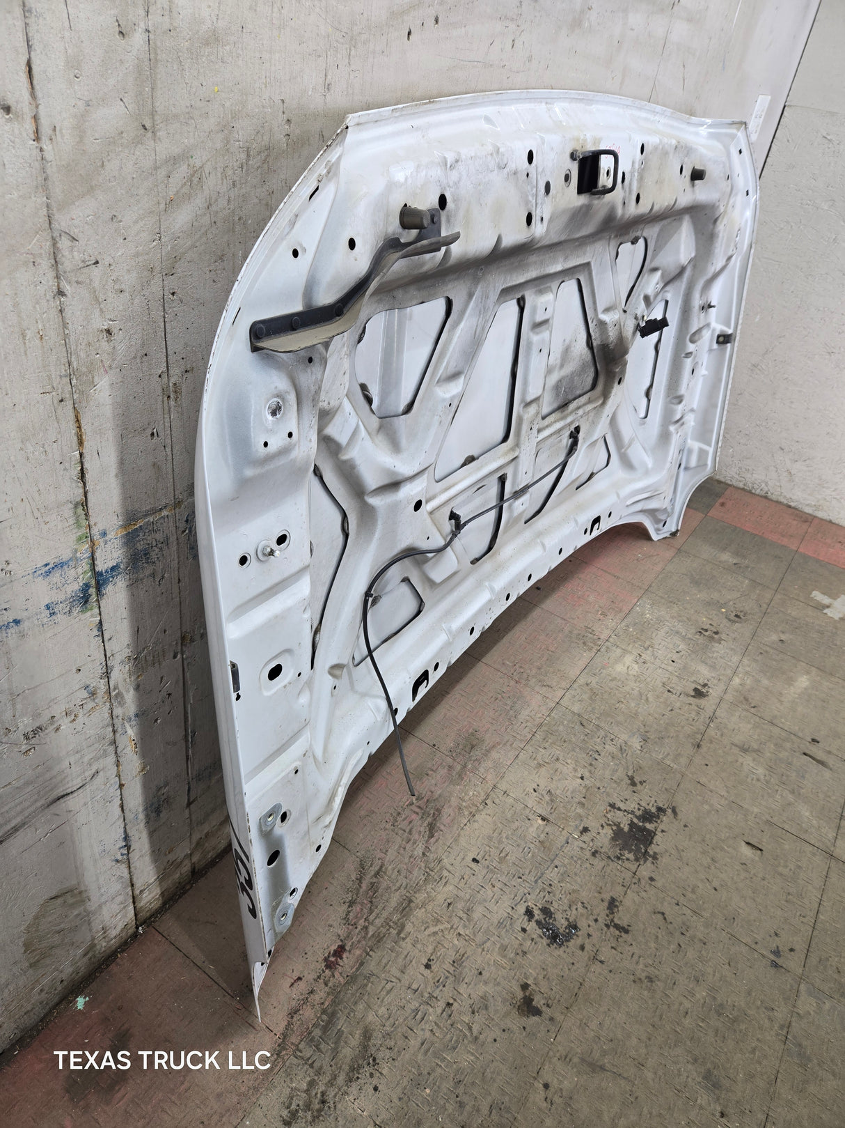 2011-2016 Ford Super Duty Hood F250 F350 F450 F550 - Oxford White