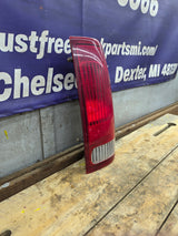 1999-2007 Ford Super Duty Passenger Side Tail Light F250 F350 F450 F550