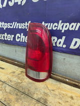 1999-2007 Ford Super Duty Passenger Side Tail Light F250 F350 F450 F550