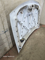 2003-2006 Chevrolet Silverado 2500 3500 Cateye HD Hood OEM - Summit White