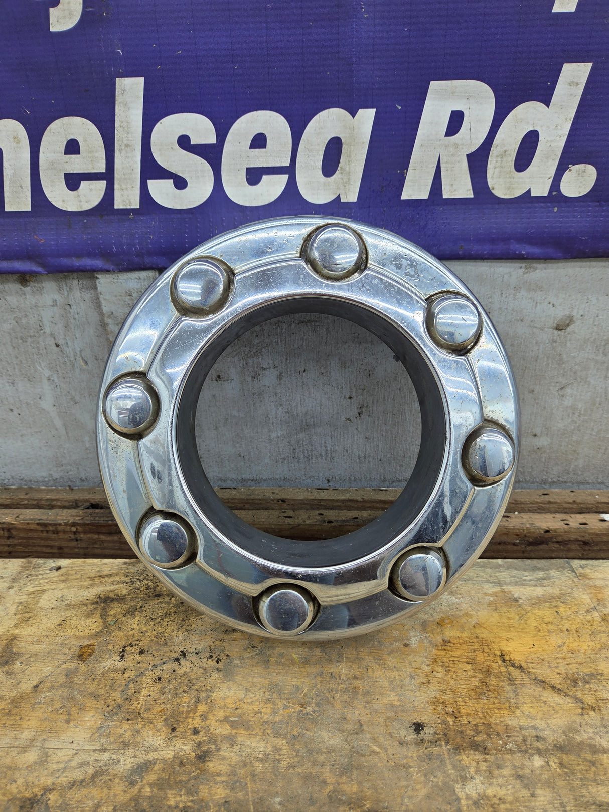 2008-2016 Ford Super Duty Front Hub Cap Center Cap 8 LUG F250 F350