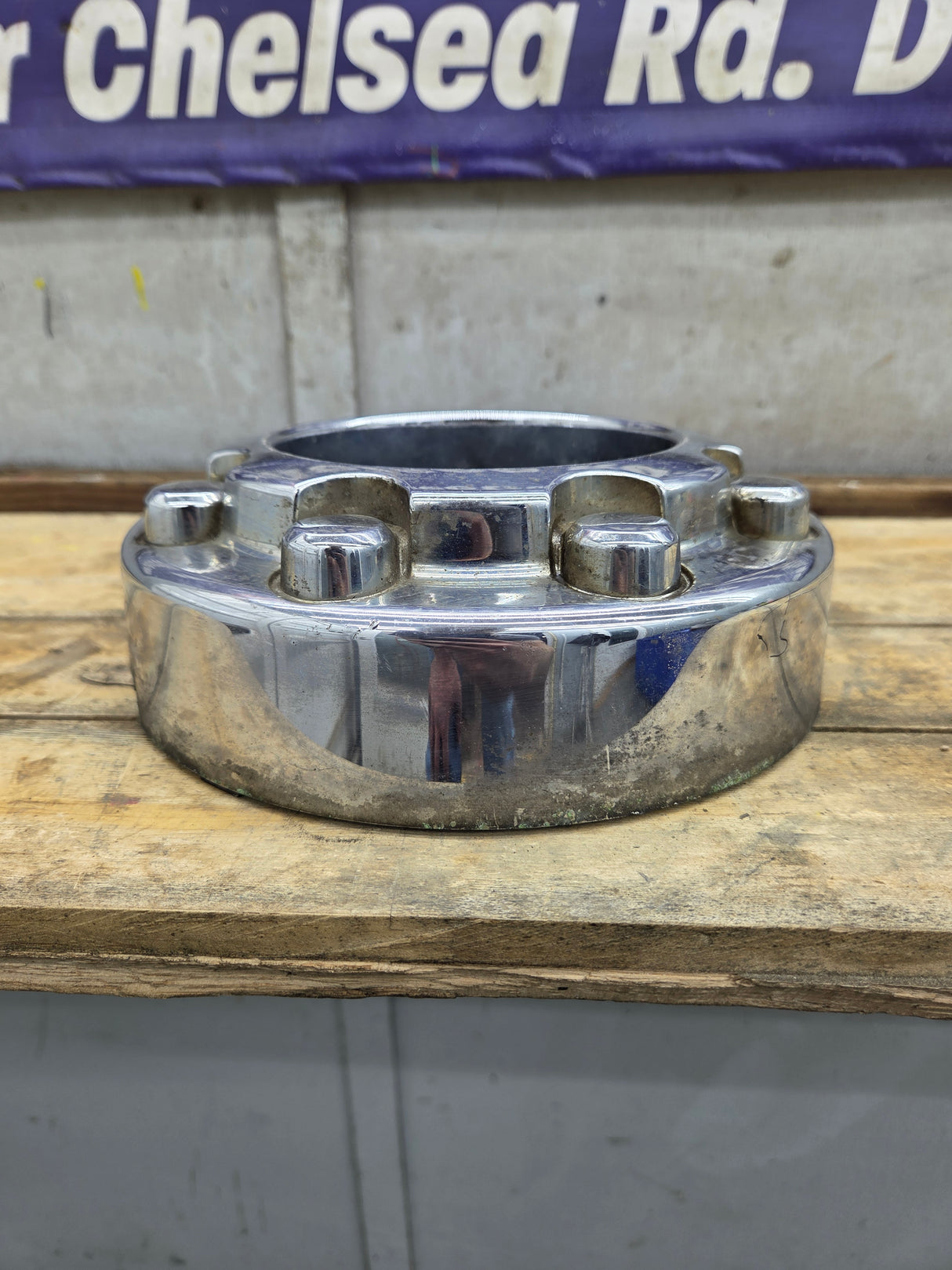 2008-2016 Ford Super Duty Front Hub Cap Center Cap 8 LUG F250 F350