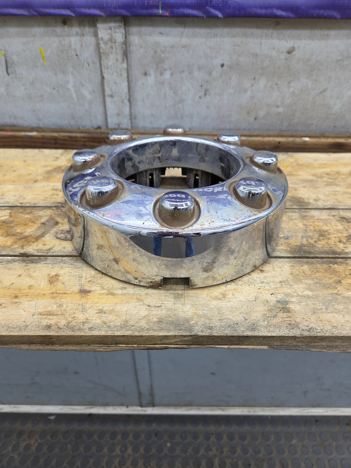 2008-2016 Ford Super Duty Front Hub Cap Center Cap 8 LUG F250 F350