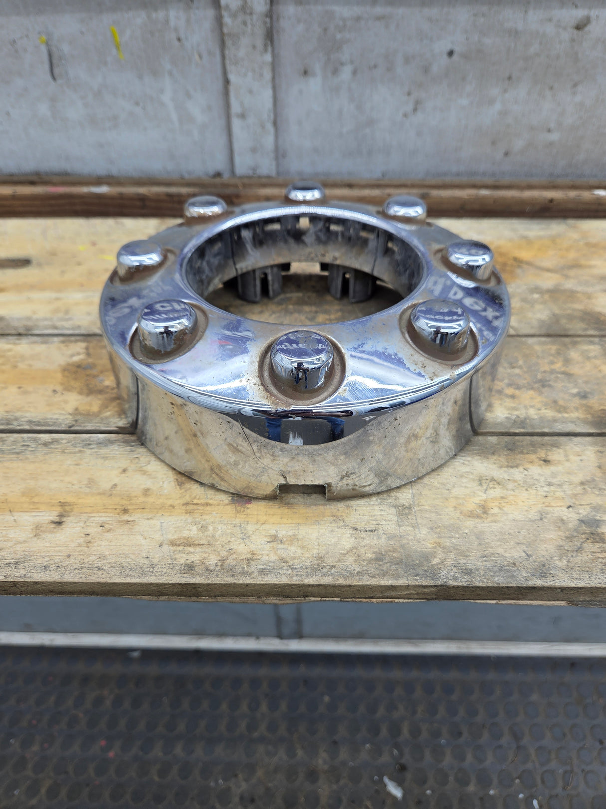 2008-2016 Ford Super Duty Front Hub Cap Center Cap 8 LUG F250 F350