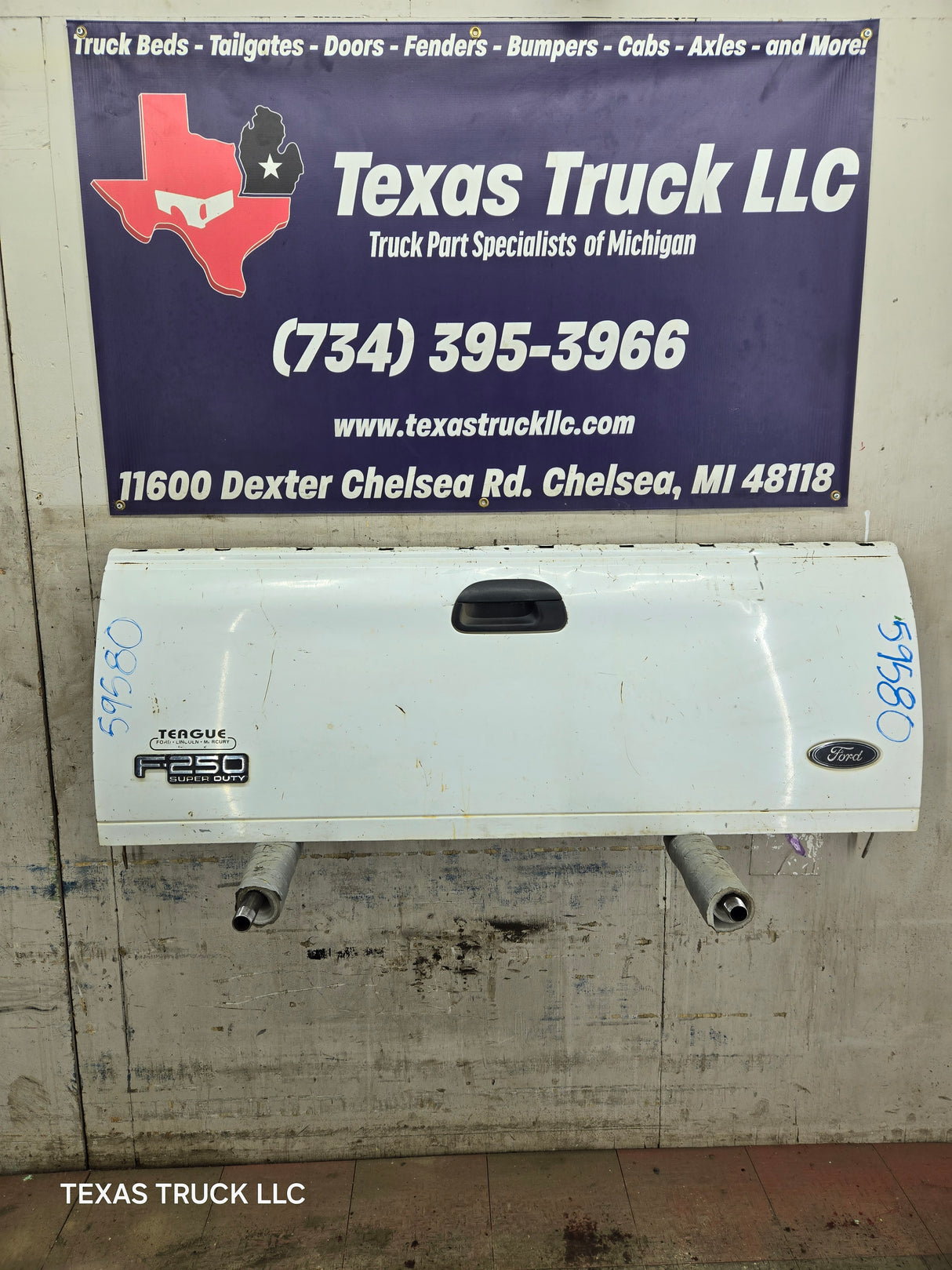 1997-2003 F150 / 1999-2007 Ford Super Duty Tailgate F250 F350 F450 F550