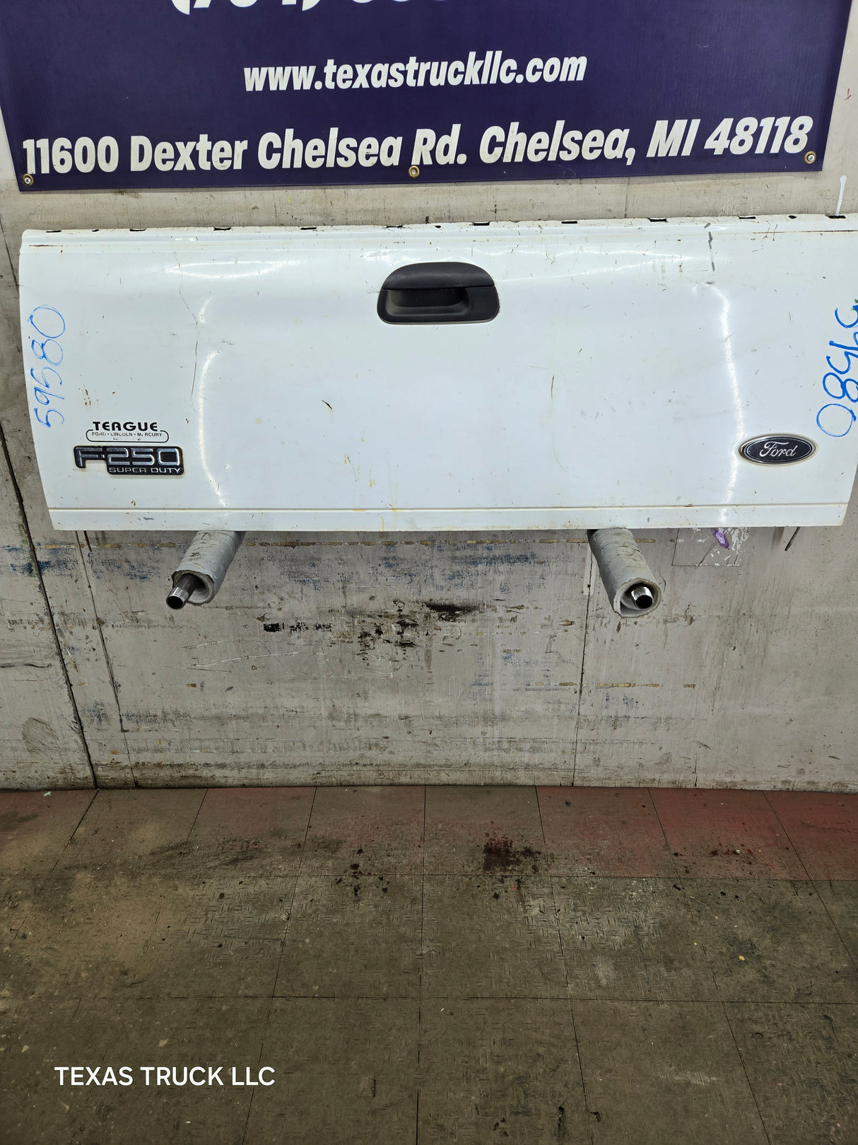 1997-2003 F150 / 1999-2007 Ford Super Duty Tailgate F250 F350 F450 F550