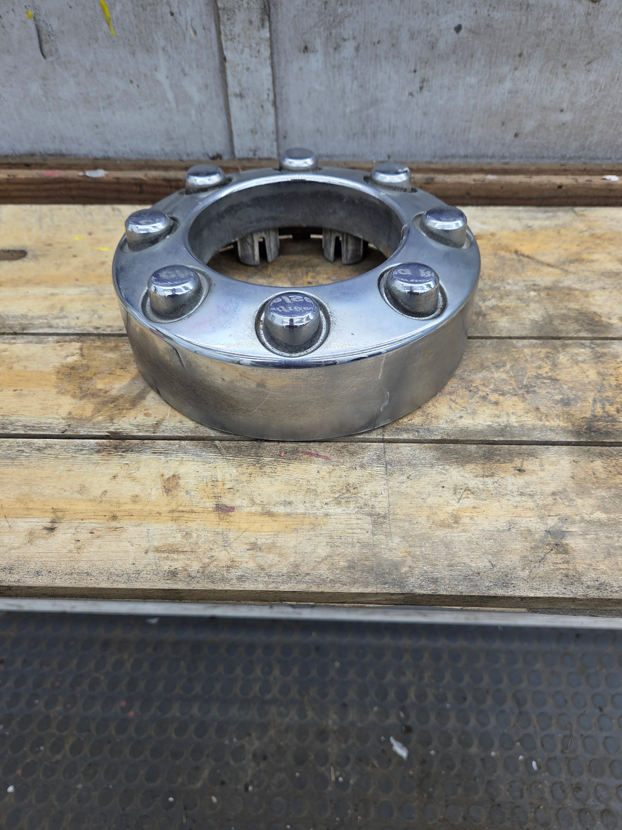 2008-2016 Ford Super Duty Front Hub Cap Center Cap 8 LUG F250 F350
