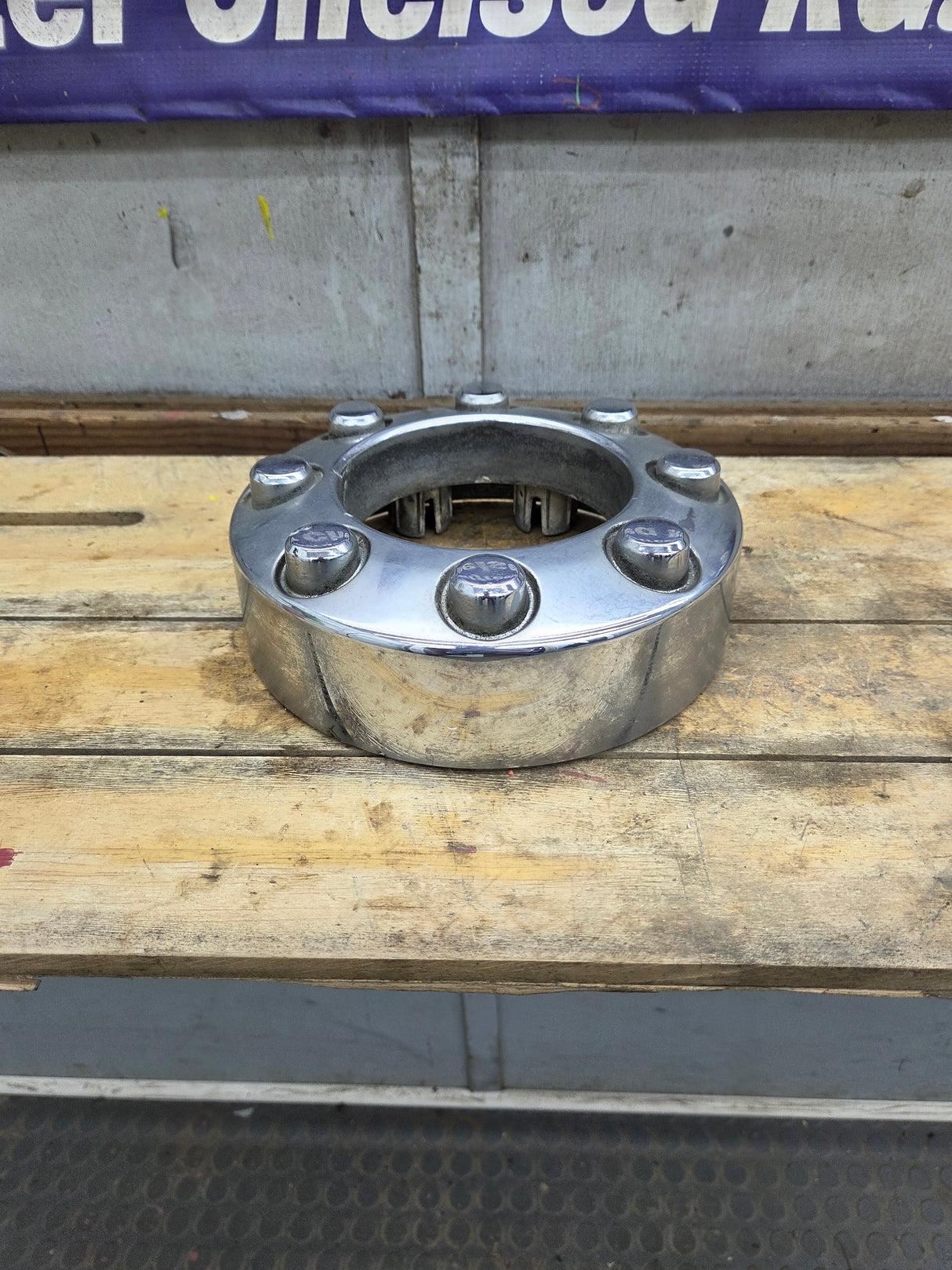 2008-2016 Ford Super Duty Front Hub Cap Center Cap 8 LUG F250 F350