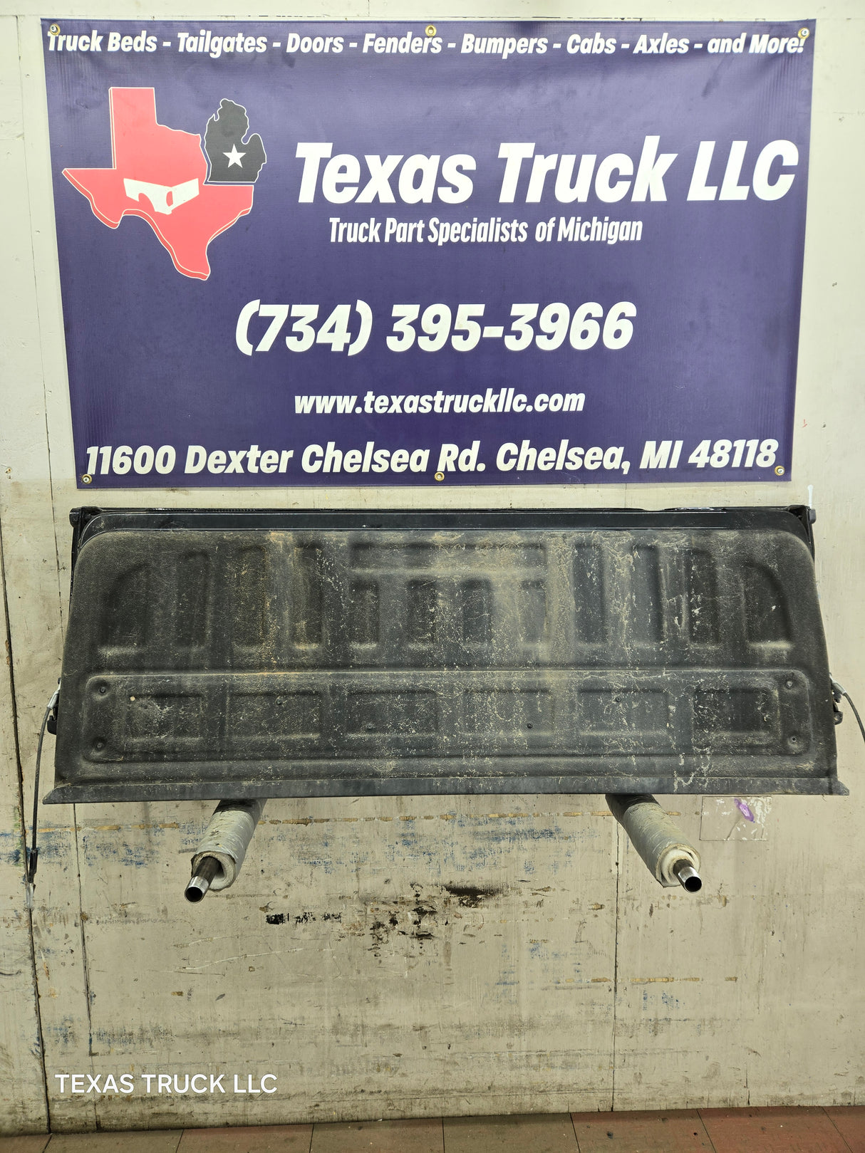 2014-2019 Chevrolet Silverado / GMC Sierra 1500 2500 3500 HD Tailgate